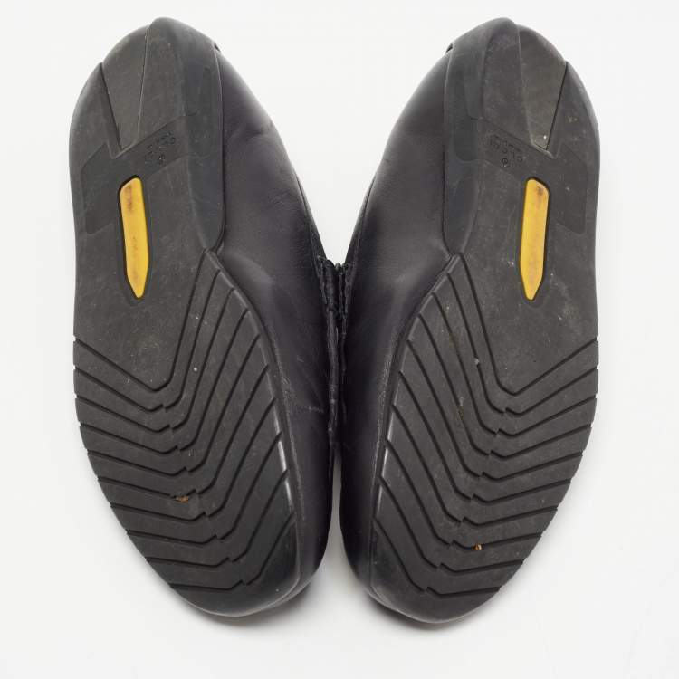 مملوكة مسبقًا Gucci Black Guccissima Leather Slip On Loafers Size 42