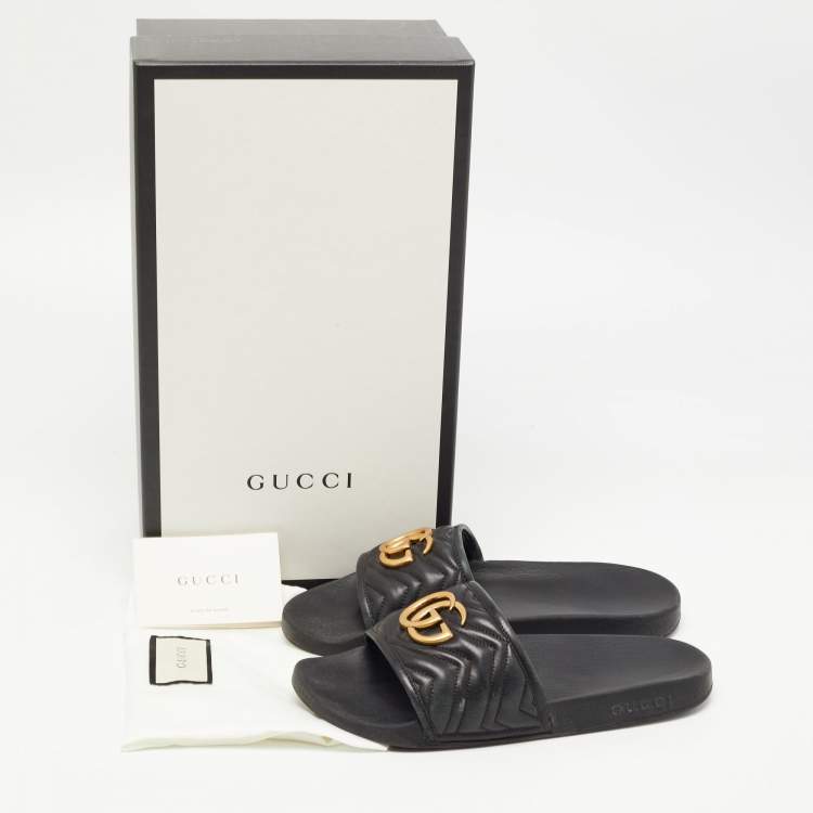 مملوكة مسبقًا Gucci Black Leather GG Marmont Pool Slides Size 41 