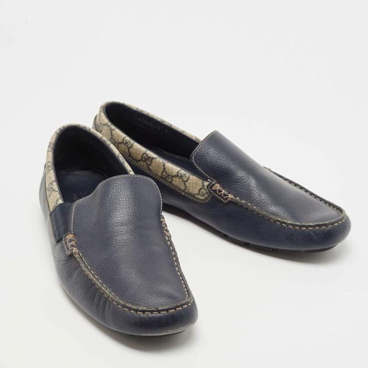 Pre Owned Gucci Navy Blue/Beige Leather and GG Supreme Canvas Slip On Loafers Size 45