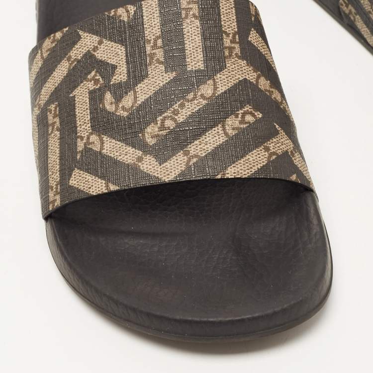 Pre Owned Gucci Two Tone GG Supreme Printed Canvas Slides Size 40