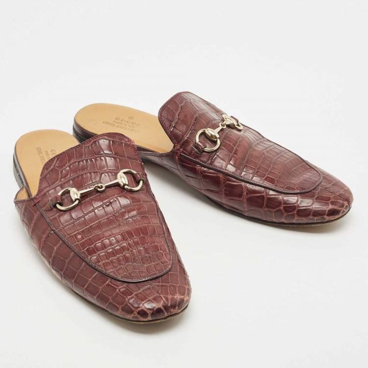Pre Owned Gucci Burgundy Croc Embossed Leather Princetown Flat Mules Size 42.5