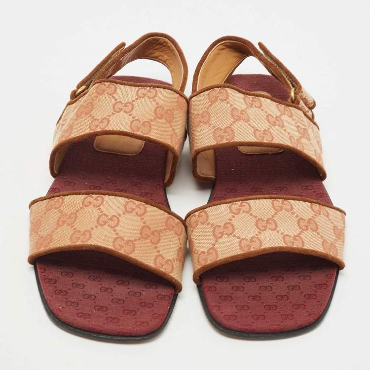 Pre Owned Gucci Beige/Red GG Canvas Flat Sandals Size 42