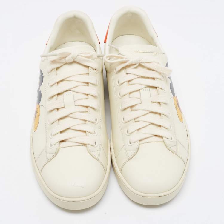 Pre Owned Gucci x Disney Ivory Leather Ace Mickey Mouse Low Top Sneakers Size 42