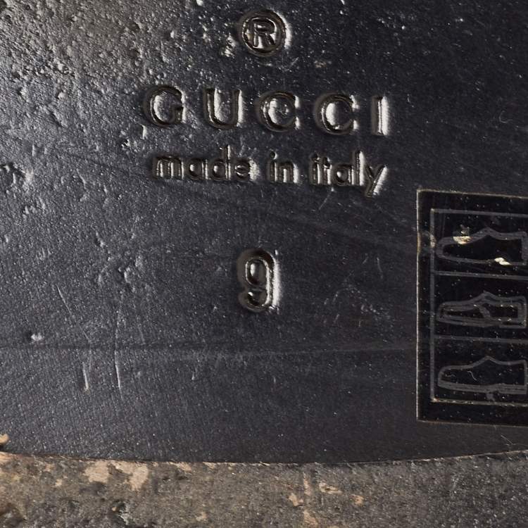 Pre Owned Gucci Black Leather Studded Bee Logo Slides Size 43