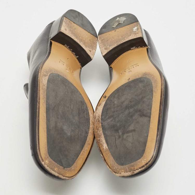 مملوكة مسبقًا Gucci Black Leather Horsebit Loafers Size 41