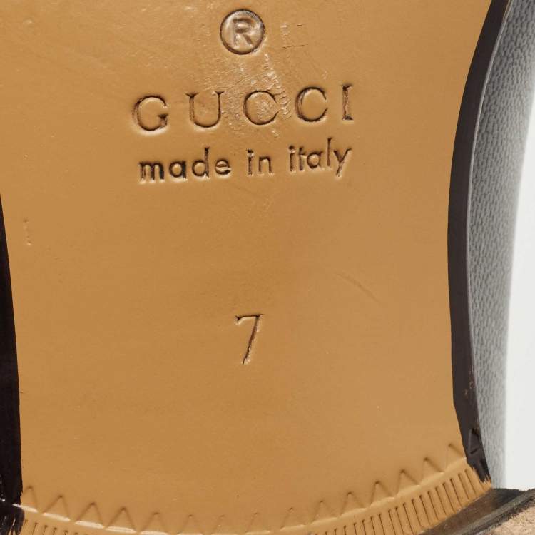 مملوكة مسبقًا Gucci Black Leather Horsebit Loafers Size 41
