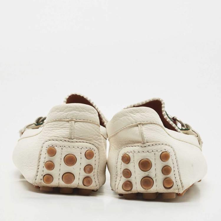 مملوكة مسبقًا Gucci White Leather Web Horsebit Loafers Size 41