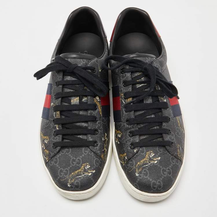 Pre Owned Gucci Black GG Supreme Canvas Tiger Print Ace Sneakers Size 42