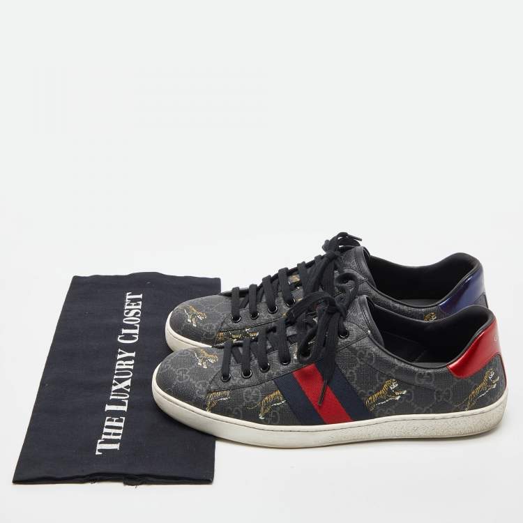 Pre Owned Gucci Black GG Supreme Canvas Tiger Print Ace Sneakers Size 42