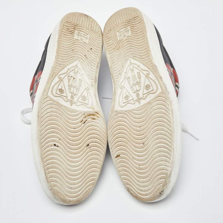 مملوكة مسبقًا Gucci Black Leather Snake Print Ace Sneakers Size 44