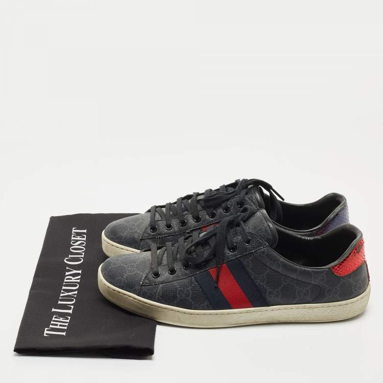 Pre Owned Gucci Black GG Supreme Canvas Ace Low Top Sneakers Size 42