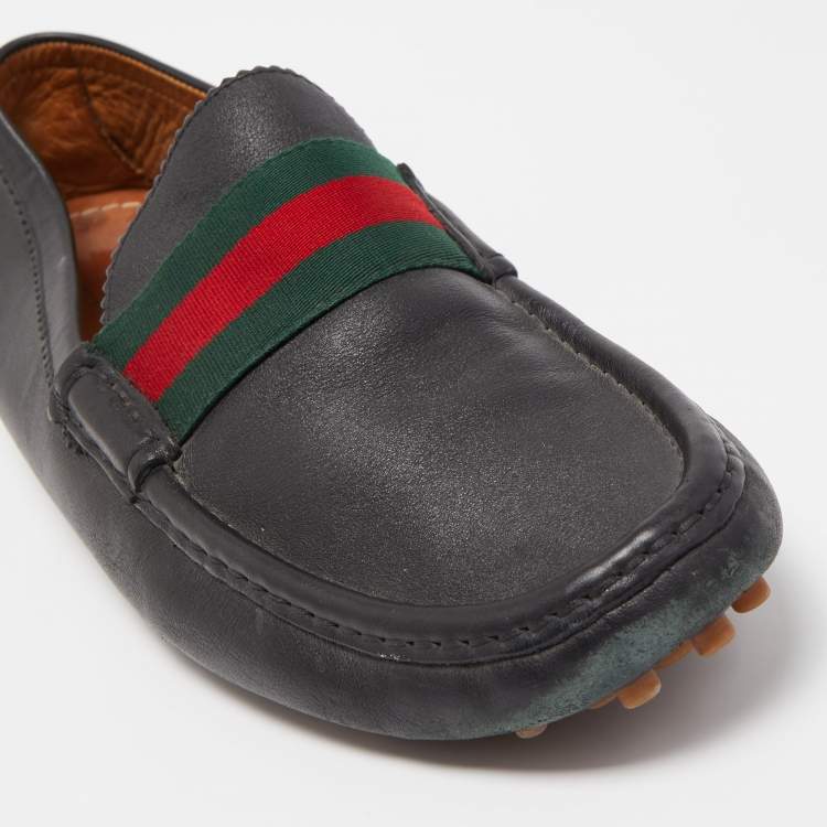 مملوكة مسبقًا Gucci Black Leather Web Slip On Loafers Size 45