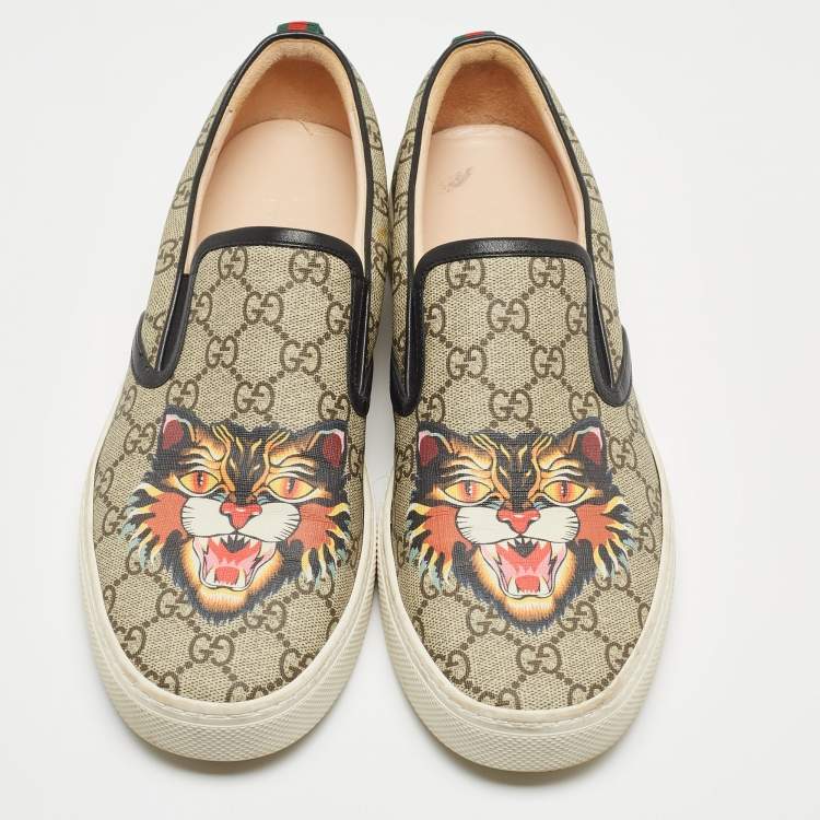Pre Owned Gucci Black/Beige GG Supreme Canvas Tiger Print Slip On Sneakers Size 43