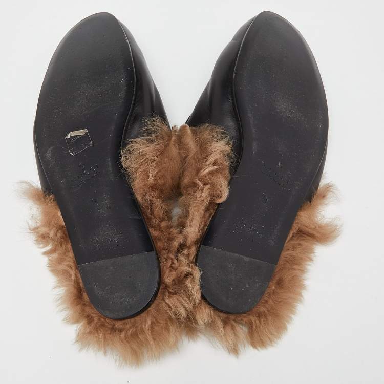 مملوكة مسبقًا Gucci Black Tiger Crystals/Beads Embroidered Leather and Fur Princetown Flat Mules Size 43