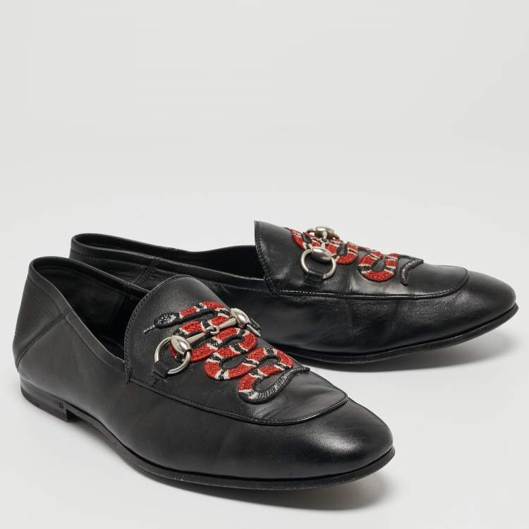 مملوكة مسبقًا Gucci Black Leather Embroidered Kingsnake Brixton Horsebit Loafers Size 43