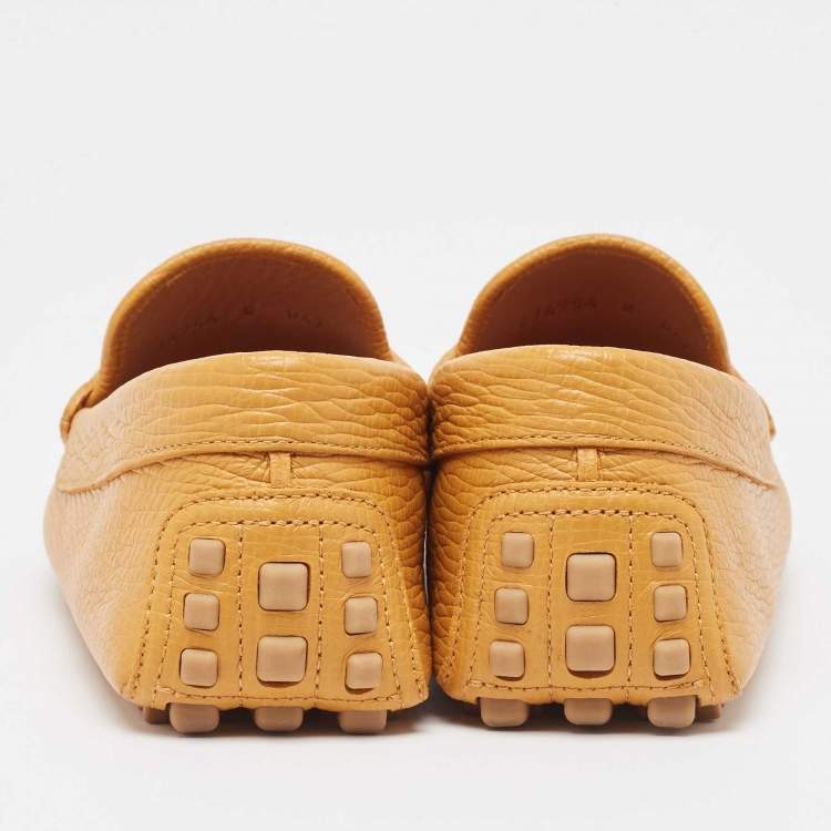 Pre Owned Gucci Yellow Leather Horsebit Slip On Loafers Size 42