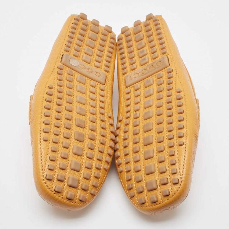 Pre Owned Gucci Yellow Leather Horsebit Slip On Loafers Size 42
