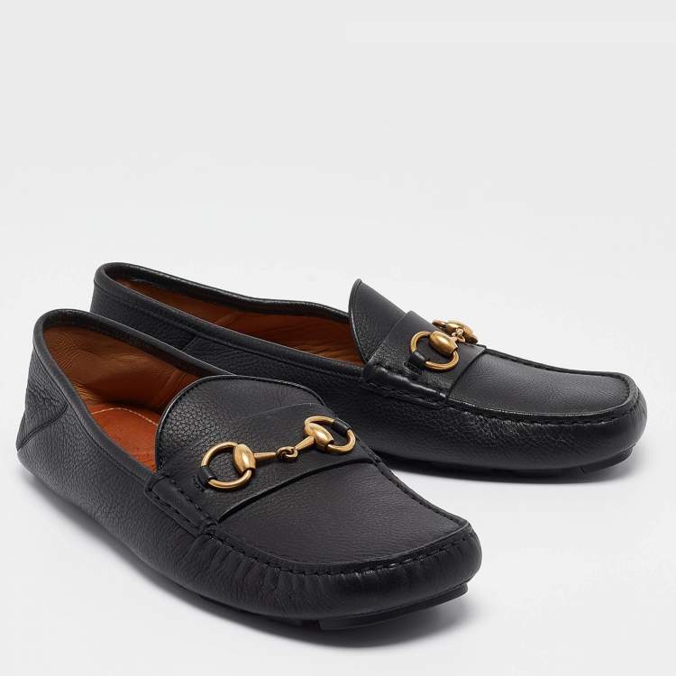 مملوكة مسبقًا Gucci Black Leather Horsebit Slip On Loafers Size 42