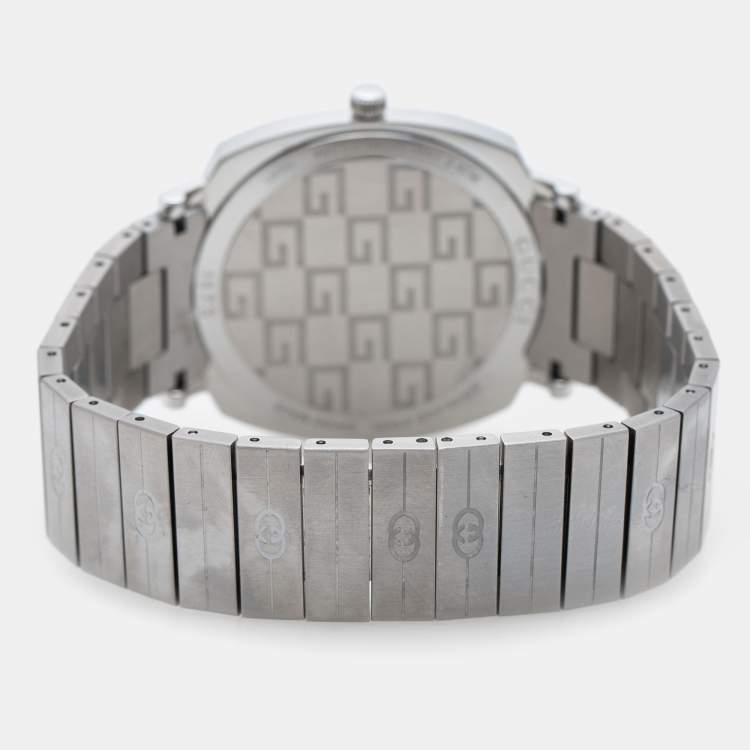 Pre Owned Gucci Silver Stainless Steel Grip YA157410 Men's Wristwatch 38 mm