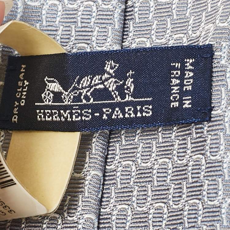 Pre Owned Hermes Gris/Blanc Silk Lourde Horseshoe Tie 