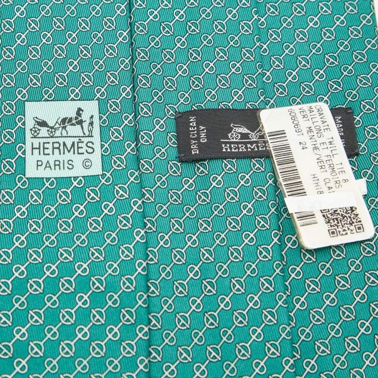 Pre Owned Hermès Green Maillons et Fermoirs Silk Tie
