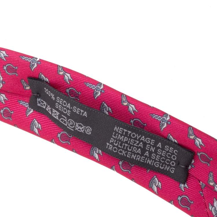 Pre Owned Hermes Pink 7 Flying Hermes Silk Twill Tie 