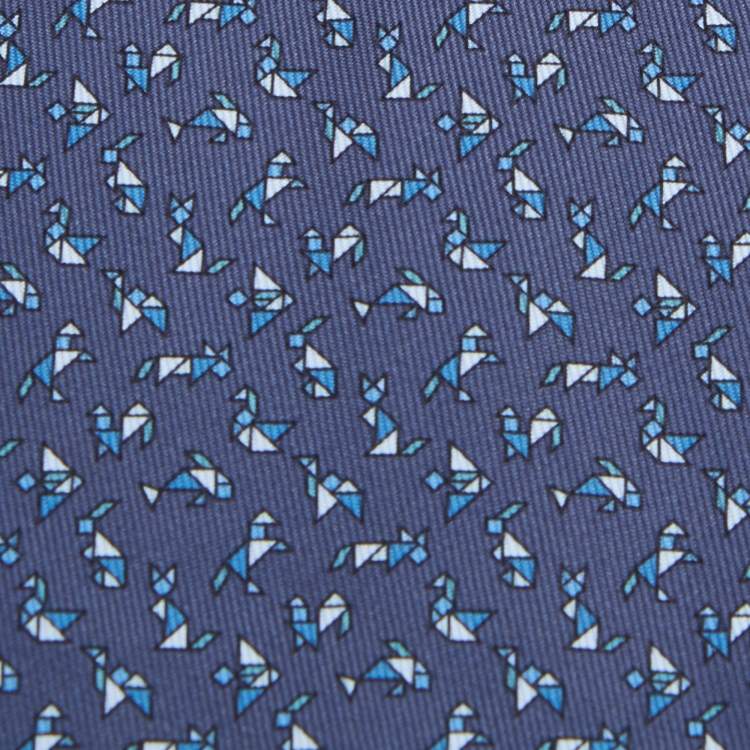 مملوكة مسبقًا Hermes Navy Blue Tangram Printed Silk Tie