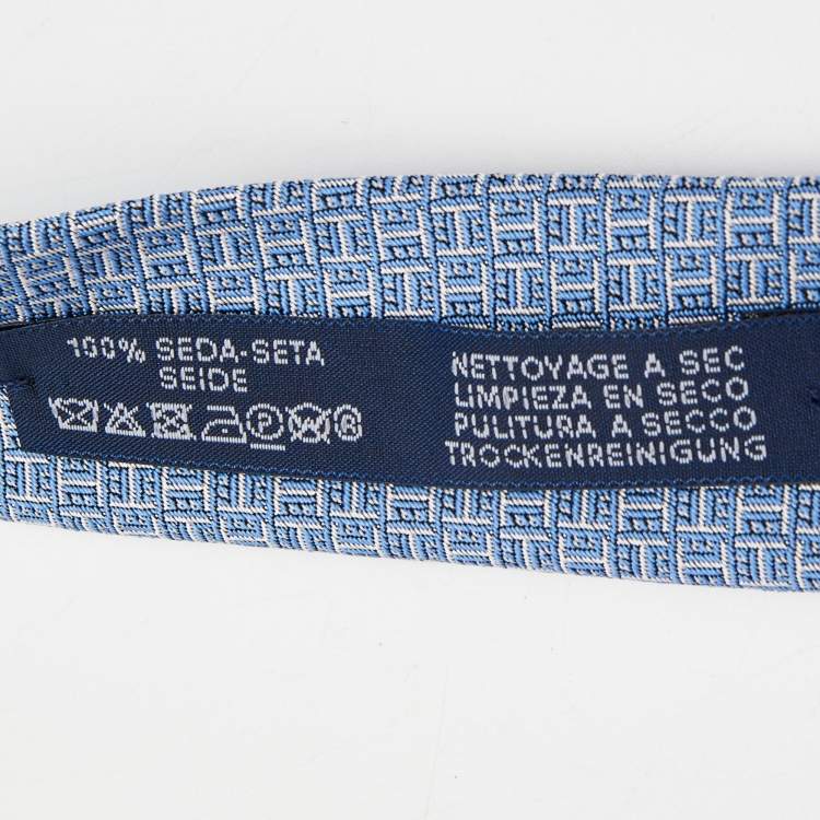 Pre Owned Hermès Blue 7 Drift Silk Jacquard Skinny Tie