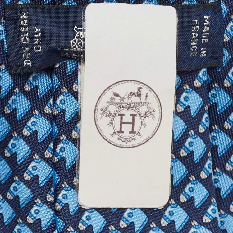 Pre Owned Hermes Navy Blue 7 Cheval Camail Printed Silk Slim Tie