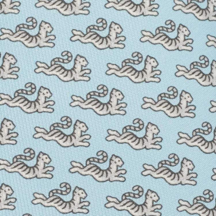 Pre Owned Hermès Blue 7 Happy Tiger Printed Silk Slim Tie