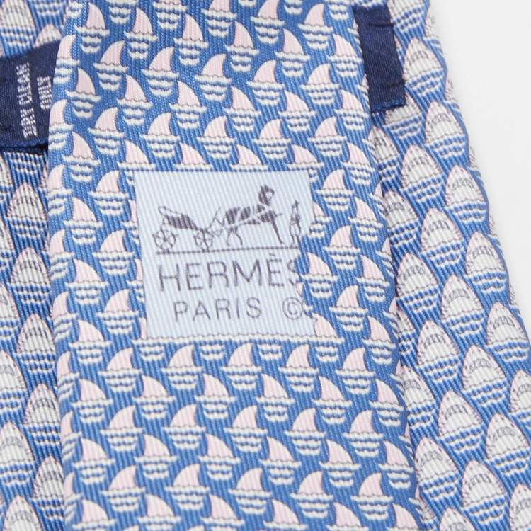 Pre Owned Hermès Blue Les Dents d'Hermes Twillbi Printed Silk Slim Tie