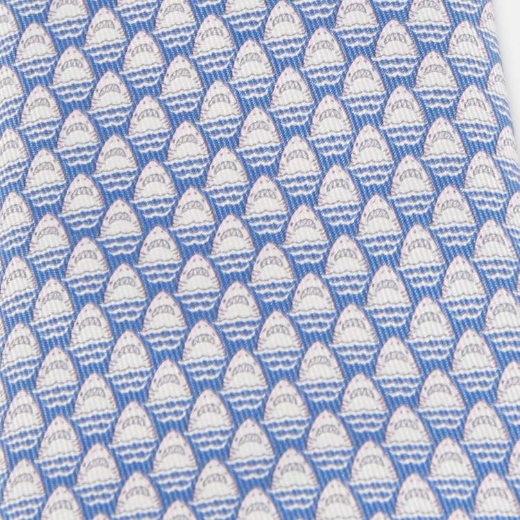 Pre Owned Hermès Blue Les Dents d'Hermes Twillbi Printed Silk Slim Tie