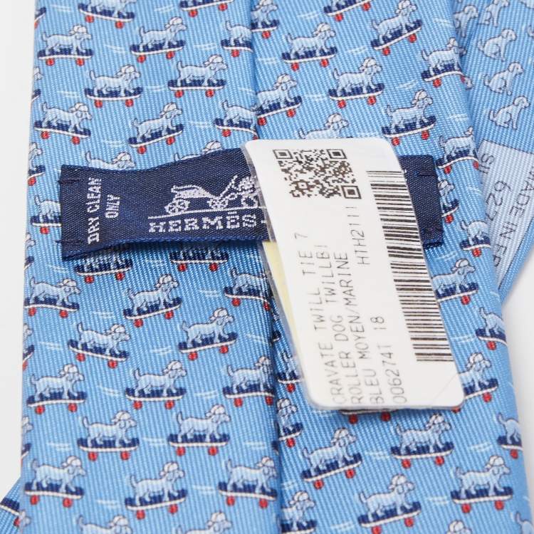 Pre Owned Hermès Blue Roller Dog Printed Silk Slim Tie