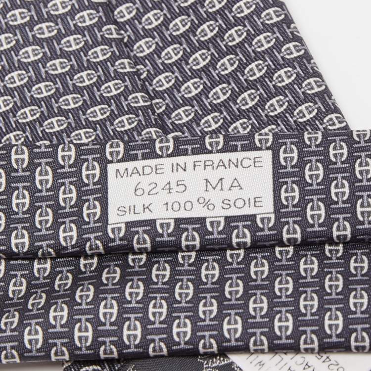 Pre Owned Hermès Black 7 H Au Maillon Printed Silk Slim Tie