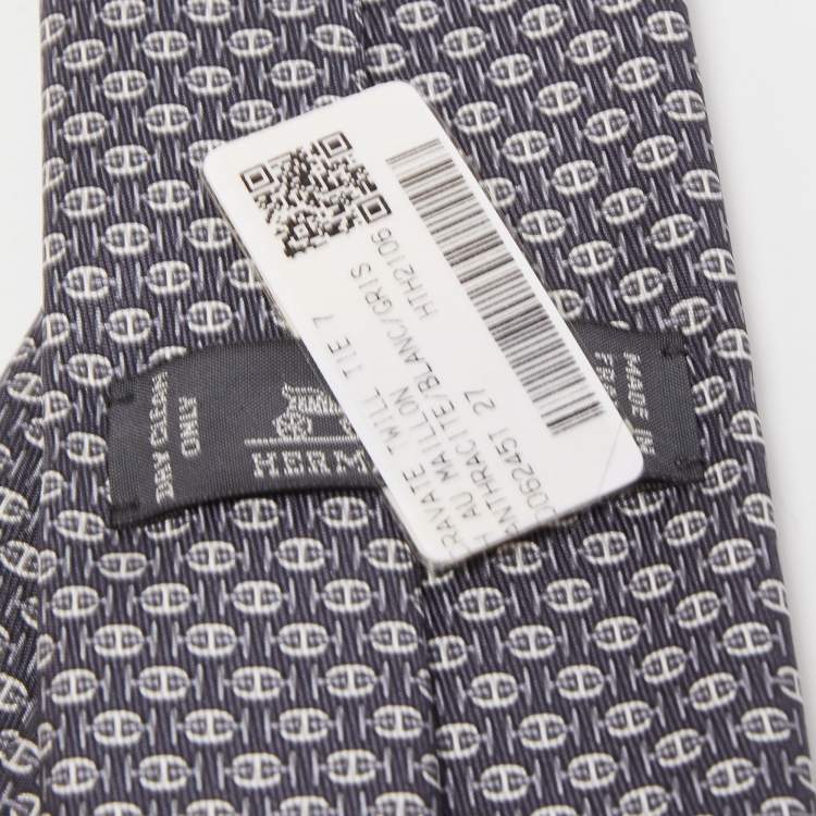 Pre Owned Hermès Black 7 H Au Maillon Printed Silk Slim Tie