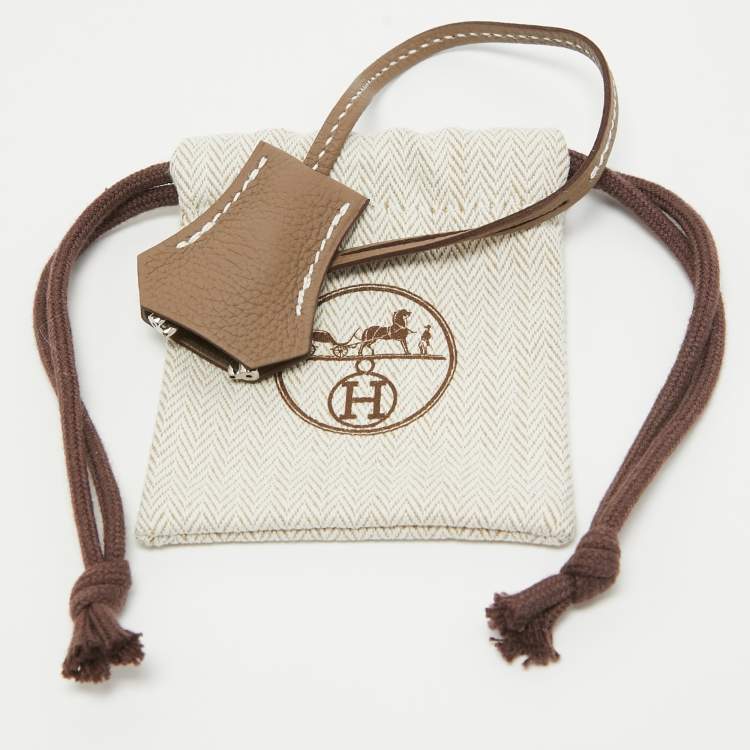 Pre Owned Hermès Etoupe Togo Leather Sac A Depeches 21 Bag