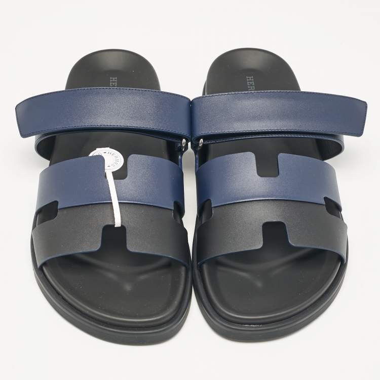 Pre Owned Hermès Navy Blue/Black Leather Chypre Sandals Size 42