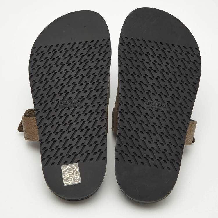 Pre Owned Hermes Etoupe Leather Chypre Sandals Size 38