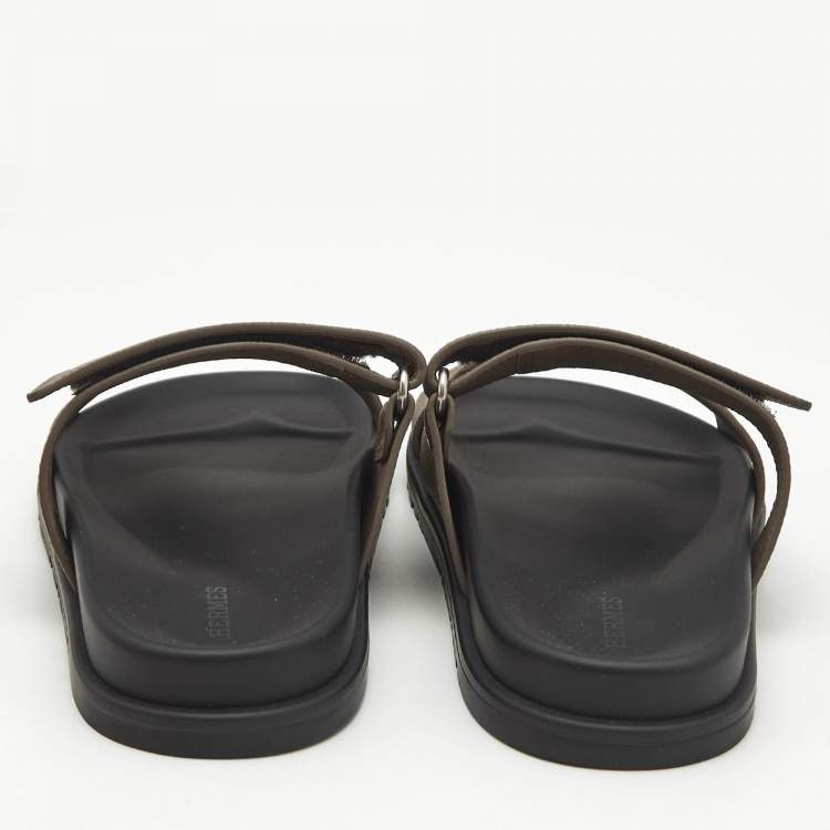 Pre Owned Hermes Etoupe Leather Chypre Sandals Size 38