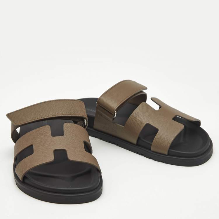 Pre Owned Hermes Etoupe Leather Chypre Sandals Size 38