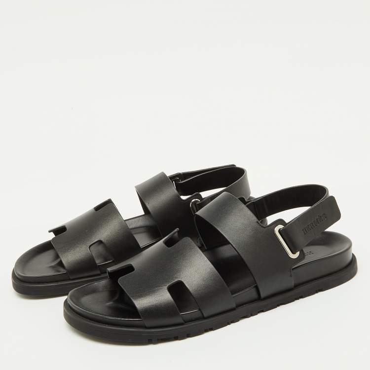 مملوكة مسبقًا Hermès Black Leather Genius Flat Sandals Size 42