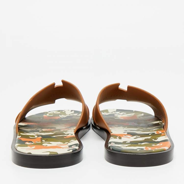 مملوكة مسبقًا صندل سلايد هيرمس إزمير جلد بني داكن مقاس 43