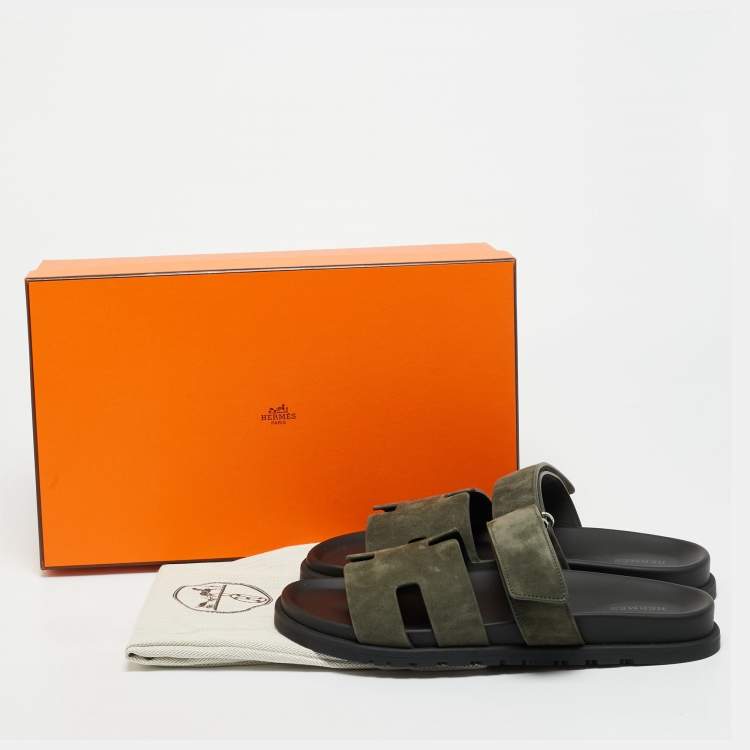 مملوكة مسبقًا Hermes Chypre Size 42 Dark Olive Green Slide Sandals