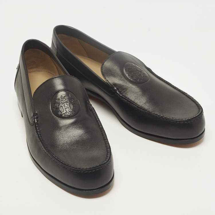 Pre Owned Hermes Size 42.5 Black Leather Logo Embossed Loafers