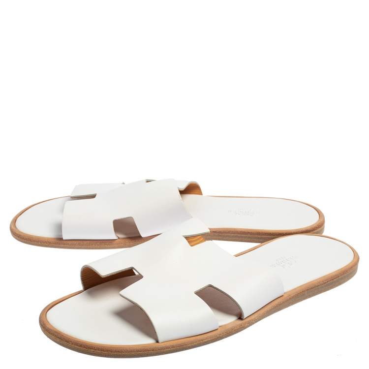 Pre Owned Hermes White Leather Izmir Flat Slides Size 43.5