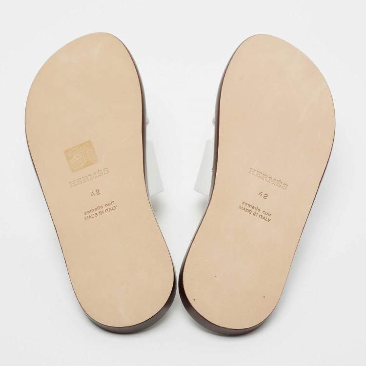 Pre Owned Hermes White Leather Izmir Slide Flats Size 42