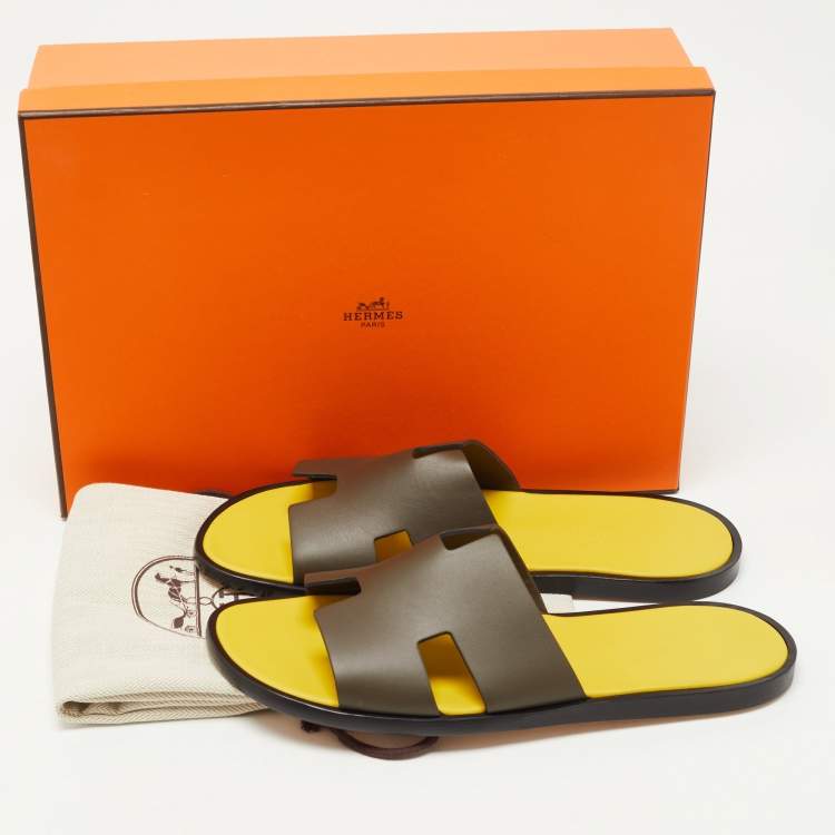 Pre Owned Hermès Olive Green Leather Izmir Slide Sandals Size 42.5