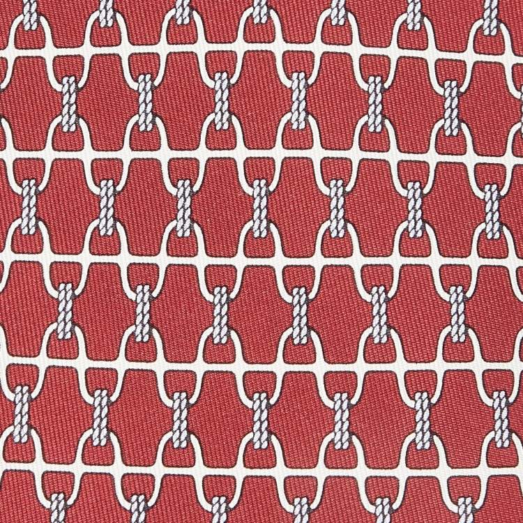 مملوكة مسبقًا Hermes Red Stirrup Print Silk Classic Tie