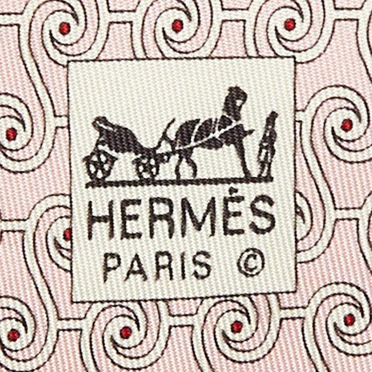 Pre Owned Hermès Light Pink Geometric Print Silk Traditional Tie