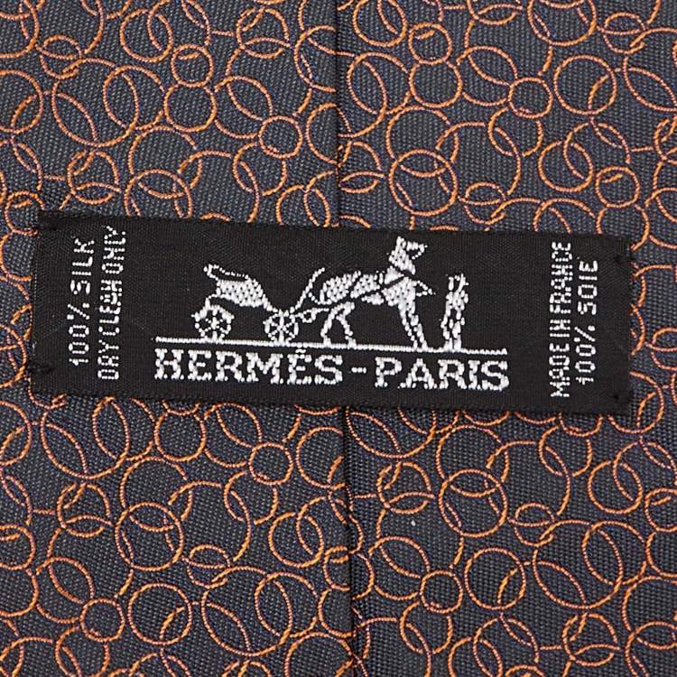 Pre Owned Hermes Midnight Blue Interlinked Ring Pattern Silk Tie